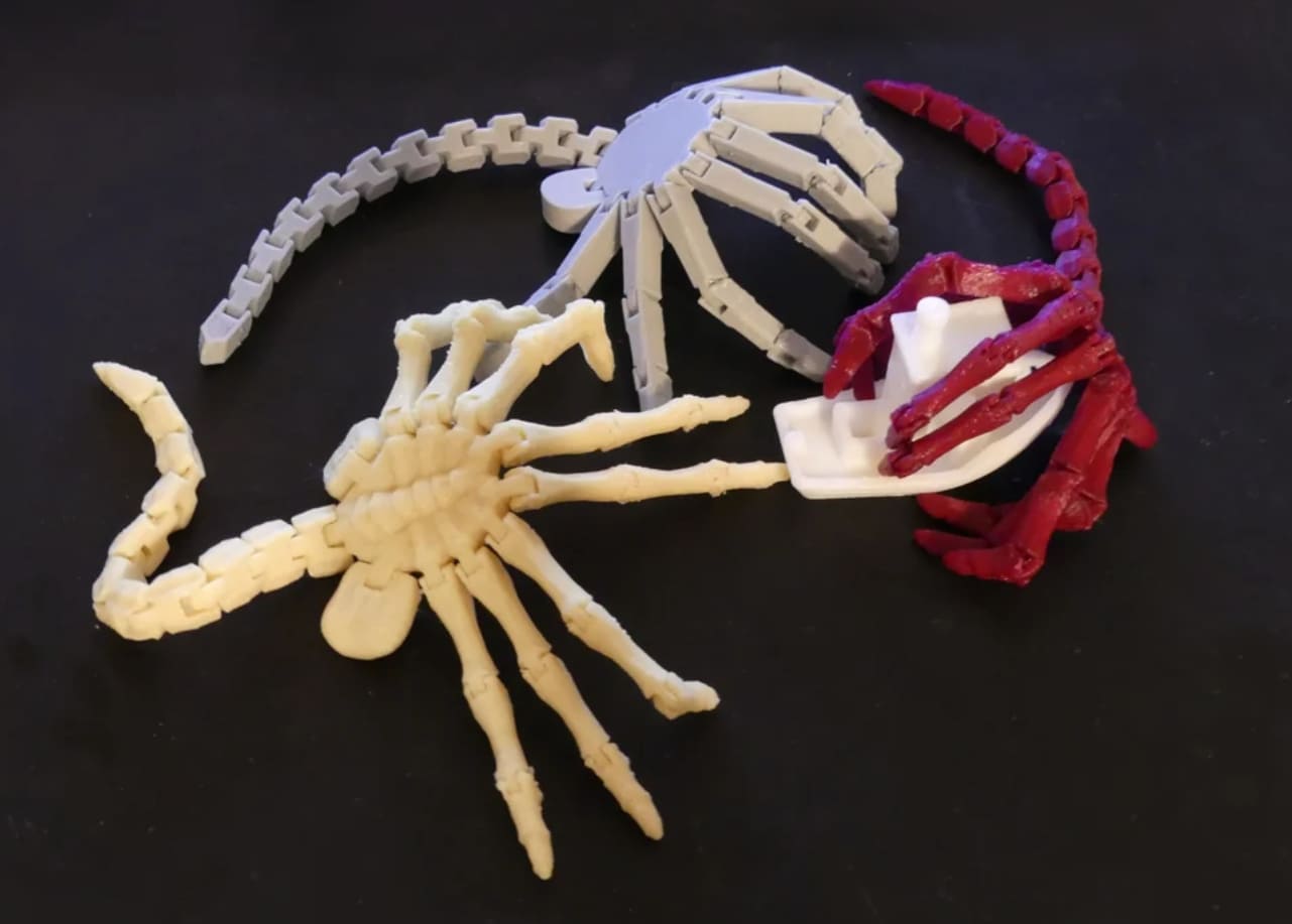 3d-printed-fidget-toys-11_flexi-facehugger