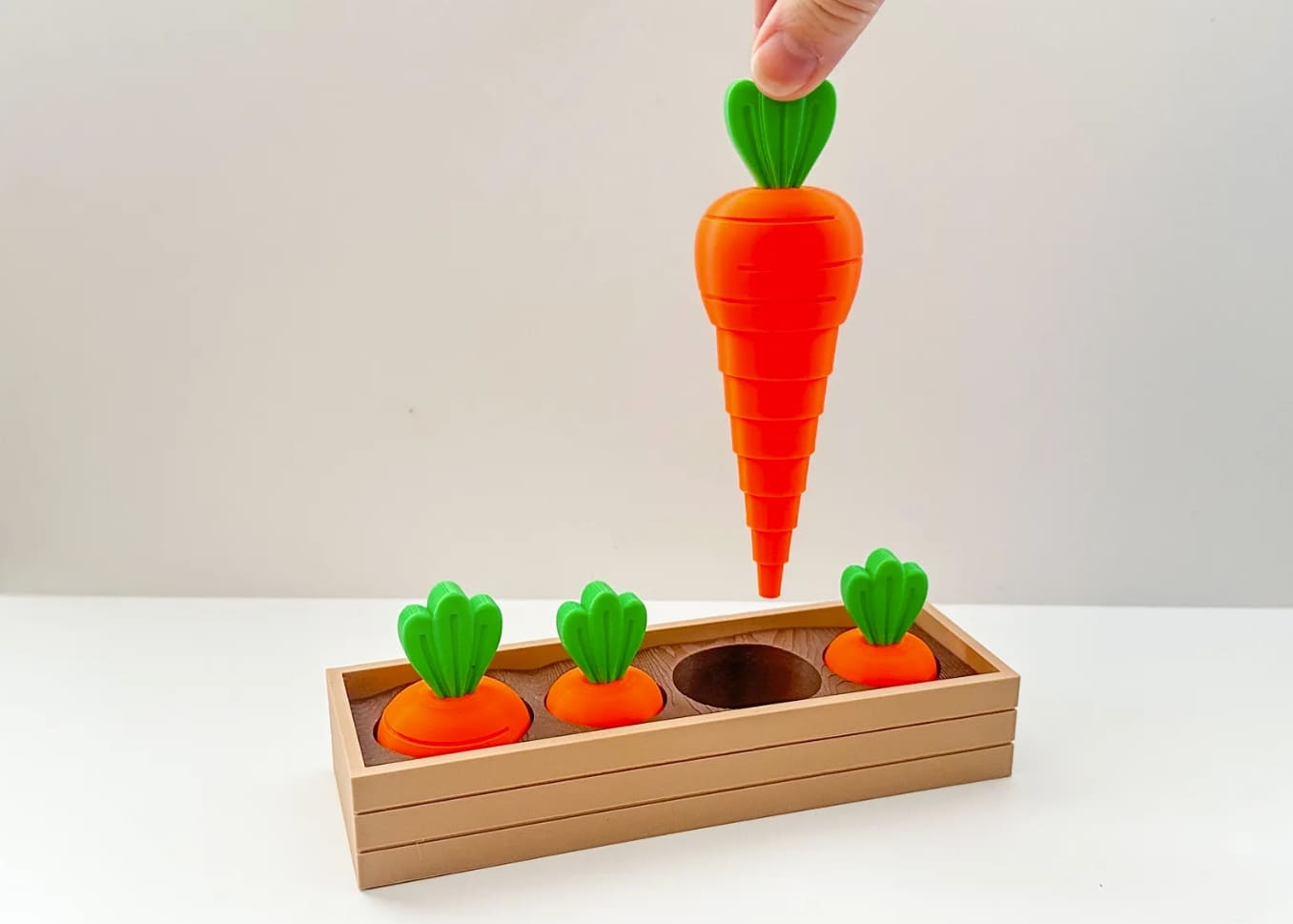 3d-printed-fidget-toys-14_carrot-garden-layered-fidget-toy