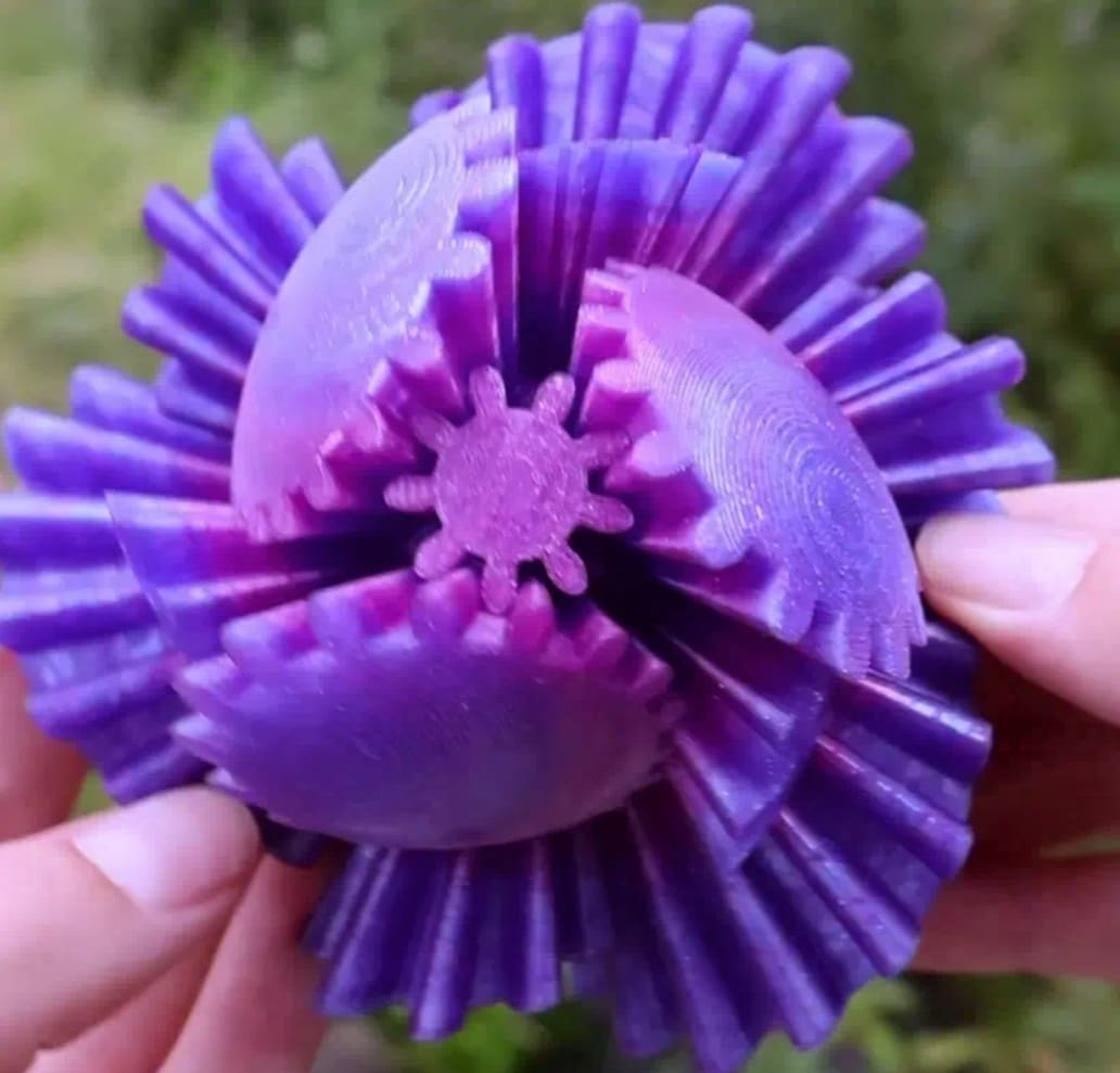 3d-printed-fidget-toys-5_magic-ball-fidget-toy