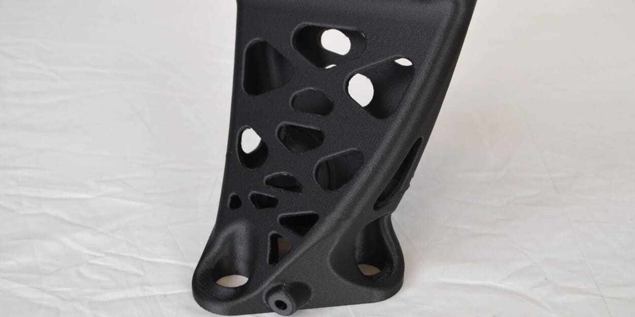 How to Choose Between FDM and SLS Printed Nylon